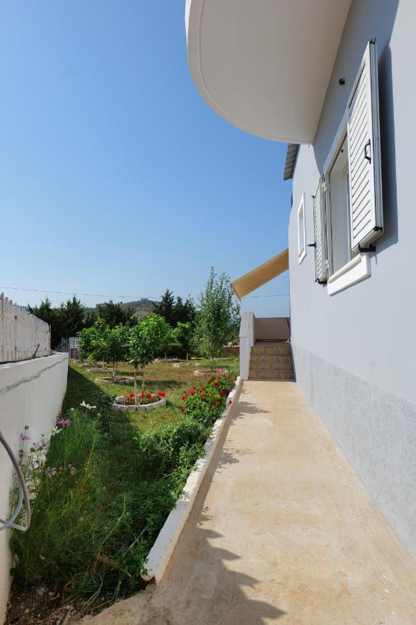 Vila Osmanaj คซามิล ภายนอก รูปภาพ